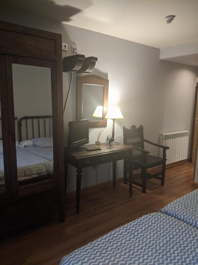 Hotel La Plaza โปรอาซา ภายนอก รูปภาพ